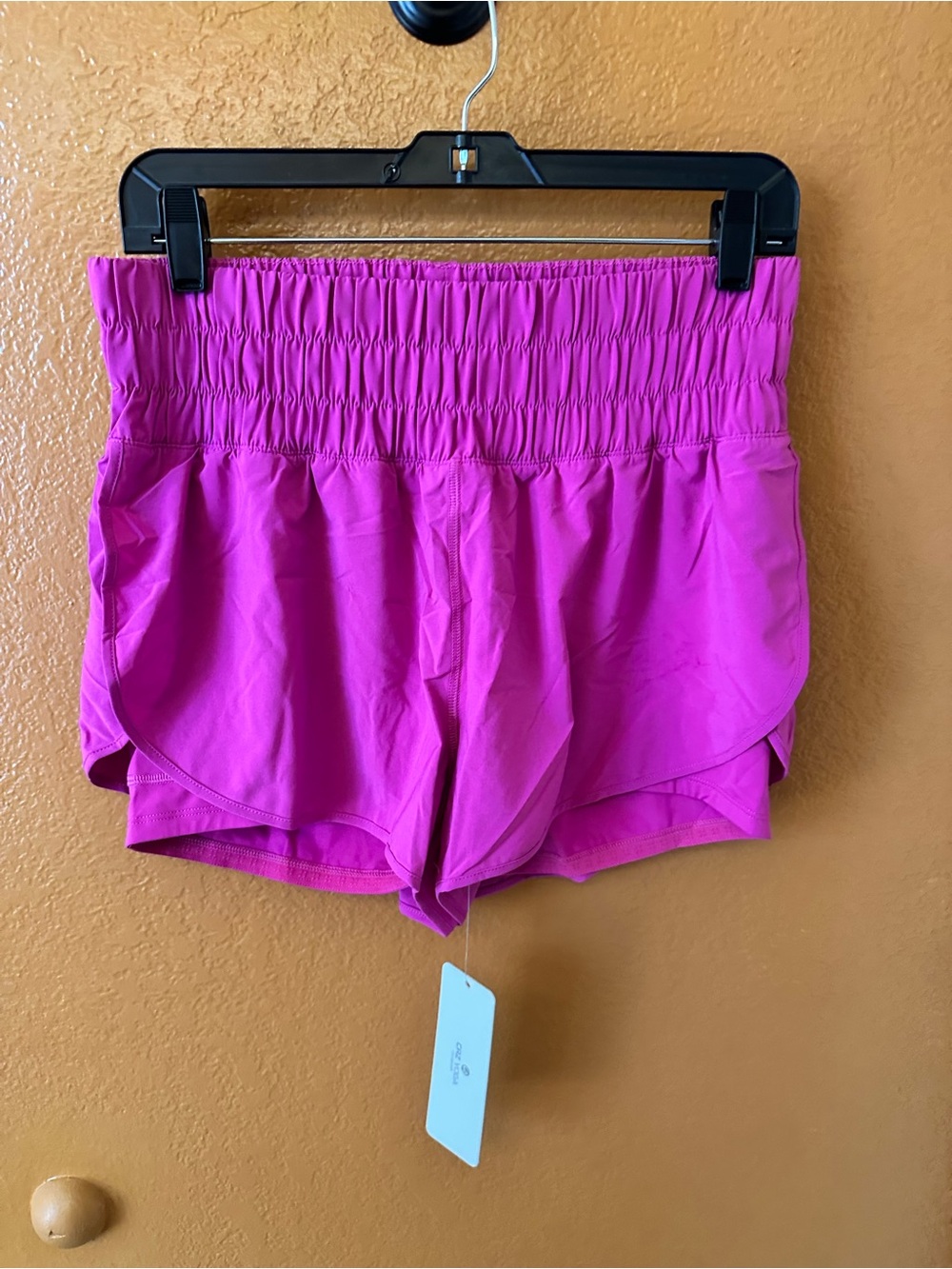 CRZ YOGA Smocked Waist Athletic Shorts - Fuchsia Pink